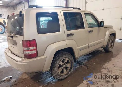 2008 Jeep Liberty Sport from USA, damaged, VIN 1J8GN28K88W210204